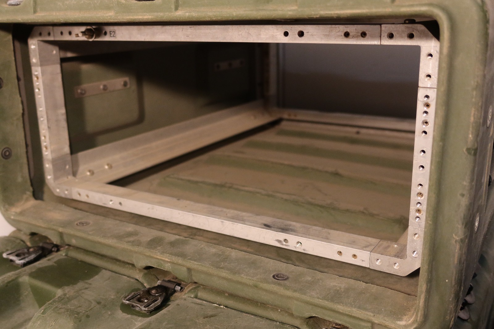 Rackmount 04U x24 Hardigg MAC Rack Shock Mount 19" Shockmount Case Heavy Payload