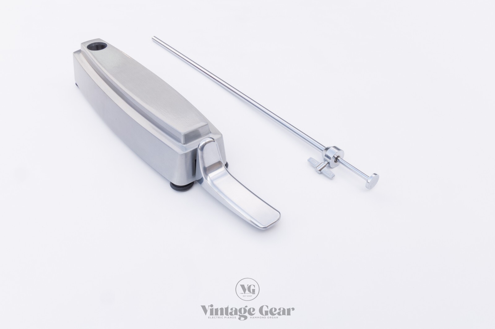 Fender Rhodes Suitcase Sustain Pedal and Rod combo - Built to last