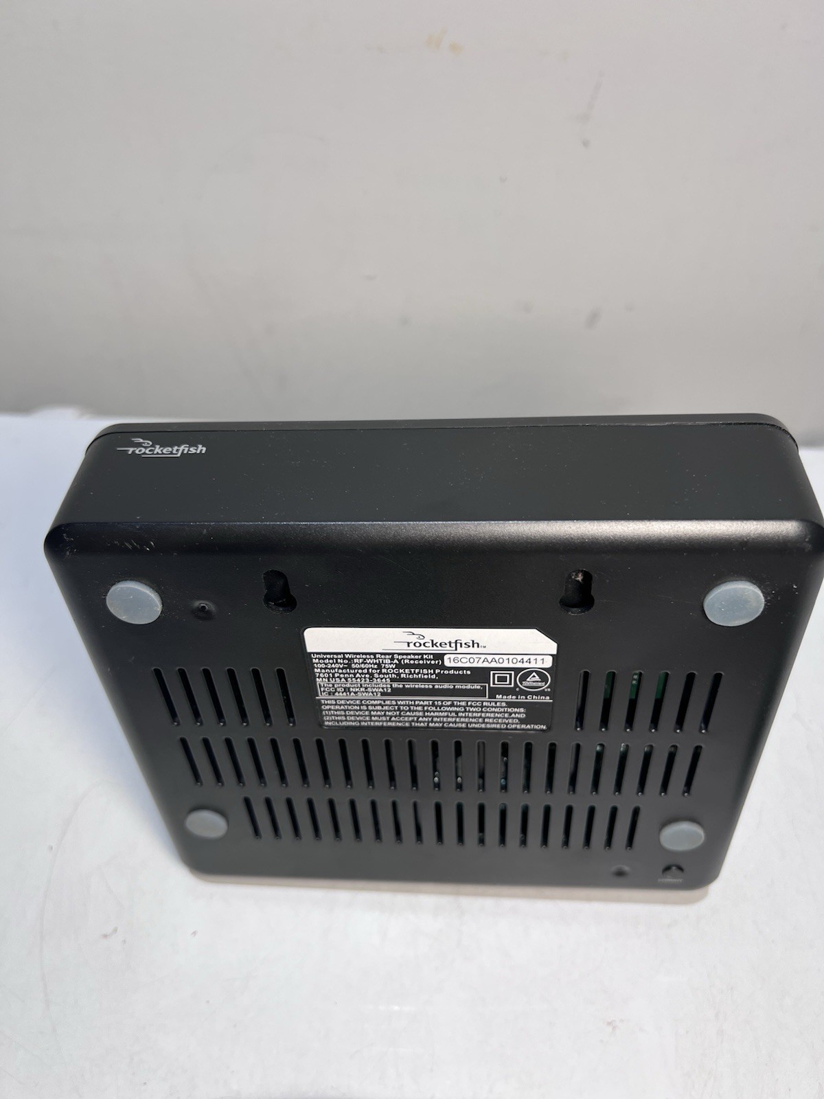 ROCKETFISH RF-WHTIB-A & SENDER SPEAKER KIT RF - BTR319.