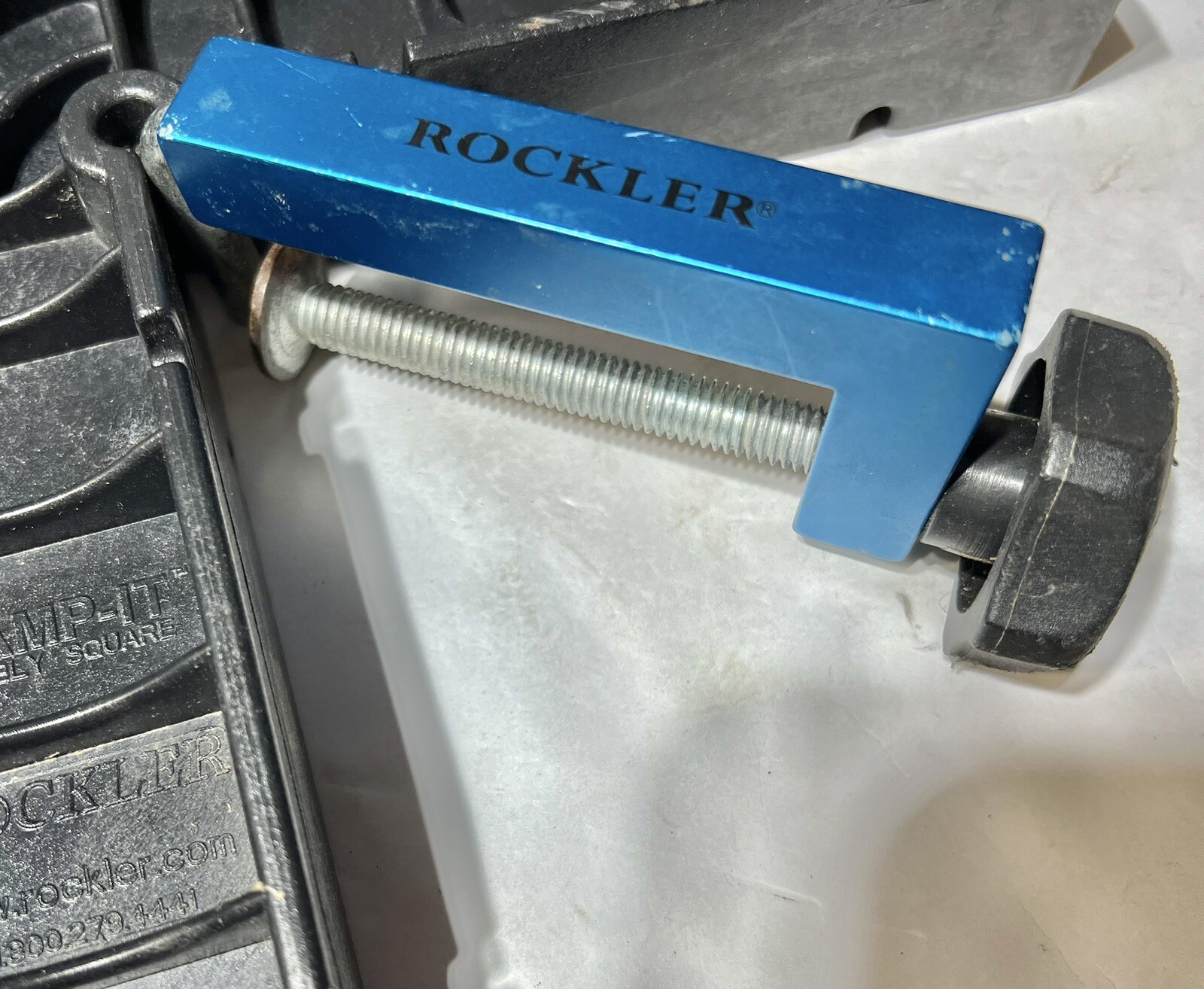 Rockler Clamp-It Assembly Square With Corner Clamping Jig