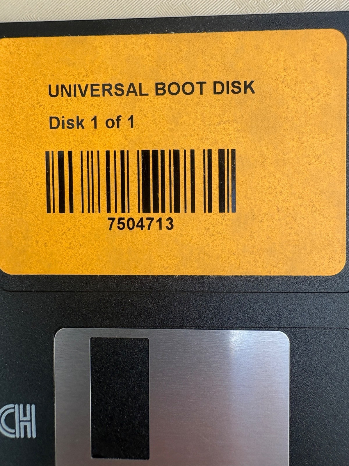 UNIVERSAL BOOT DISK 1 OF 1 7504713