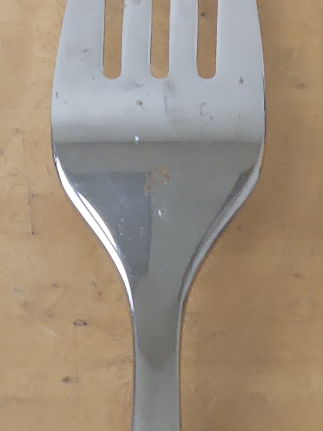 Gourmet Settings Stainless Flatware Set Service for 4 - 20 pieces