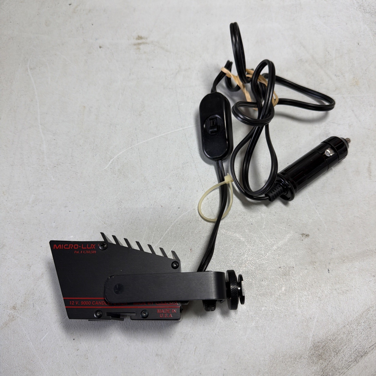 Cool-Lux Micro-Lux 12 Volt 9000 Candle Power Portable Lighting Unit   USA