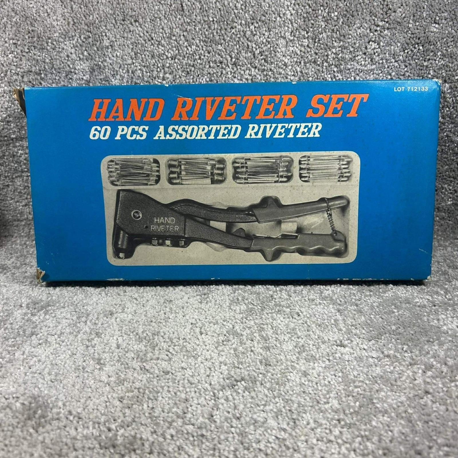 Hand Riveter Set 60 Pcs Assorted Blind Rivets Manual Tool