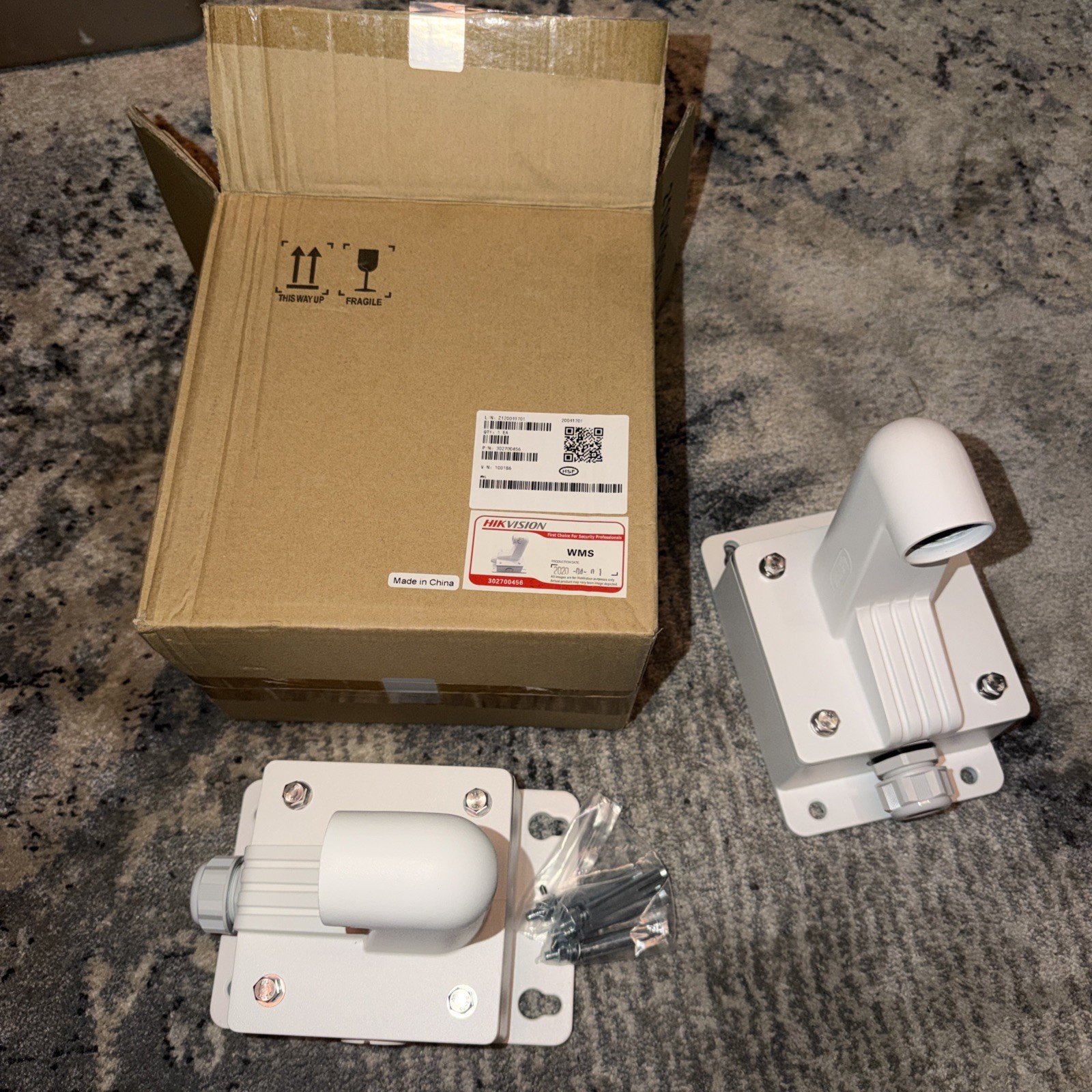 Hikvision WMS Wall Mount with Junction Box - Short, White, NEW Lot