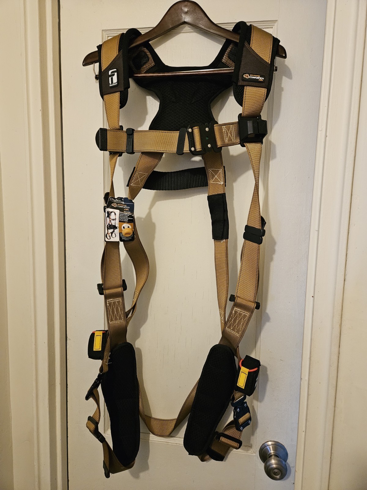 Falltech 7083BM Comfortech Full Body Harness,Vest 425# Quick-Connect Size MEDIUM