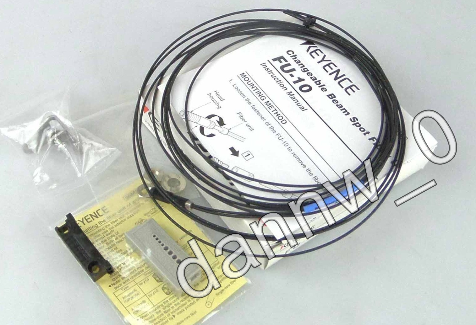New In Box KEYENCE FU-10 Fiber Optic Sensor#