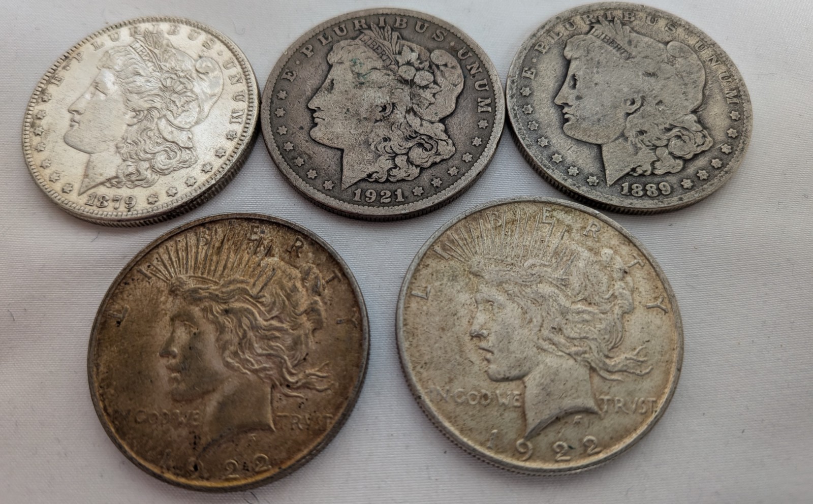 Lot of 5 Investment Circulated Morgan and Peace Silver Dollars Mint Marks