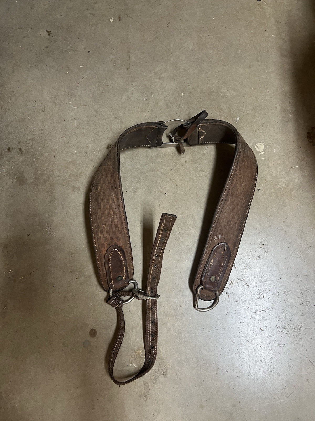 Western Horse Breast Collar Tooled Leather Basketweave Pattern Tack