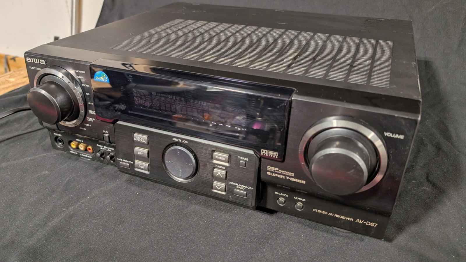 Aiwa AV-D67U Dolby Digital AV-Receiver