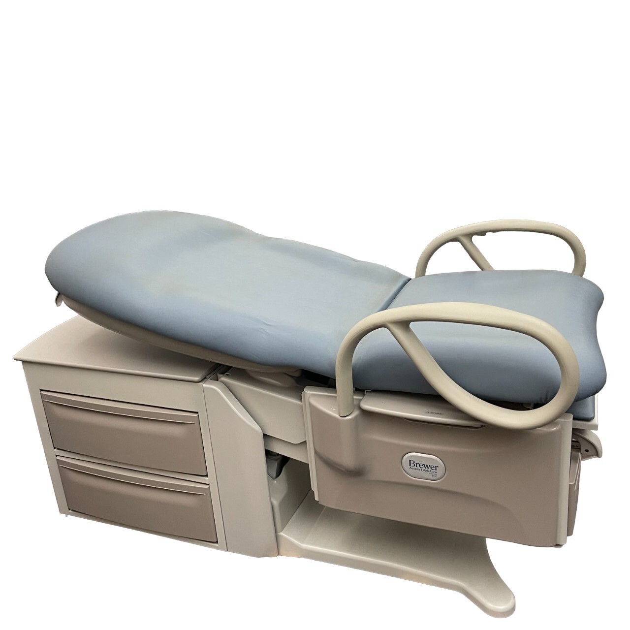Brewer Access 700 Power High-Low Table (50% OFF)