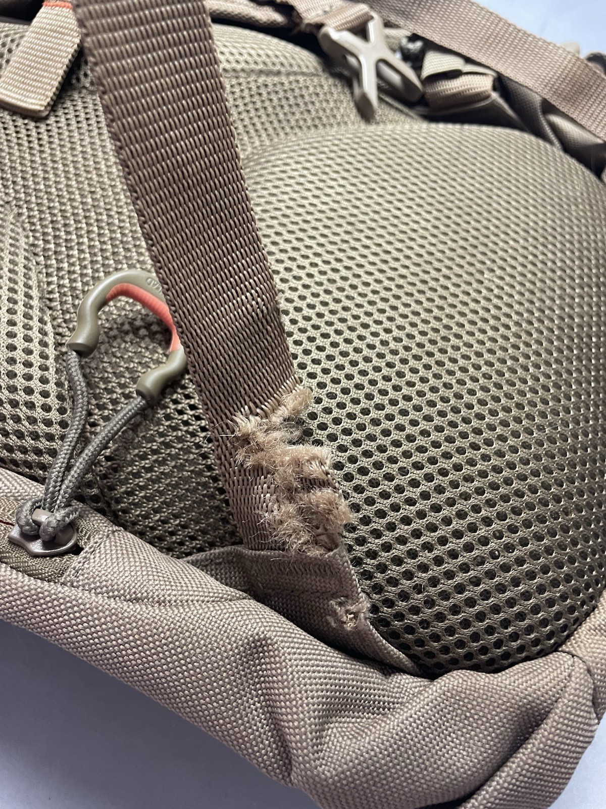 Redhead Upstream Hydration Backpack ( No Bladder) Great Condition - See Descript