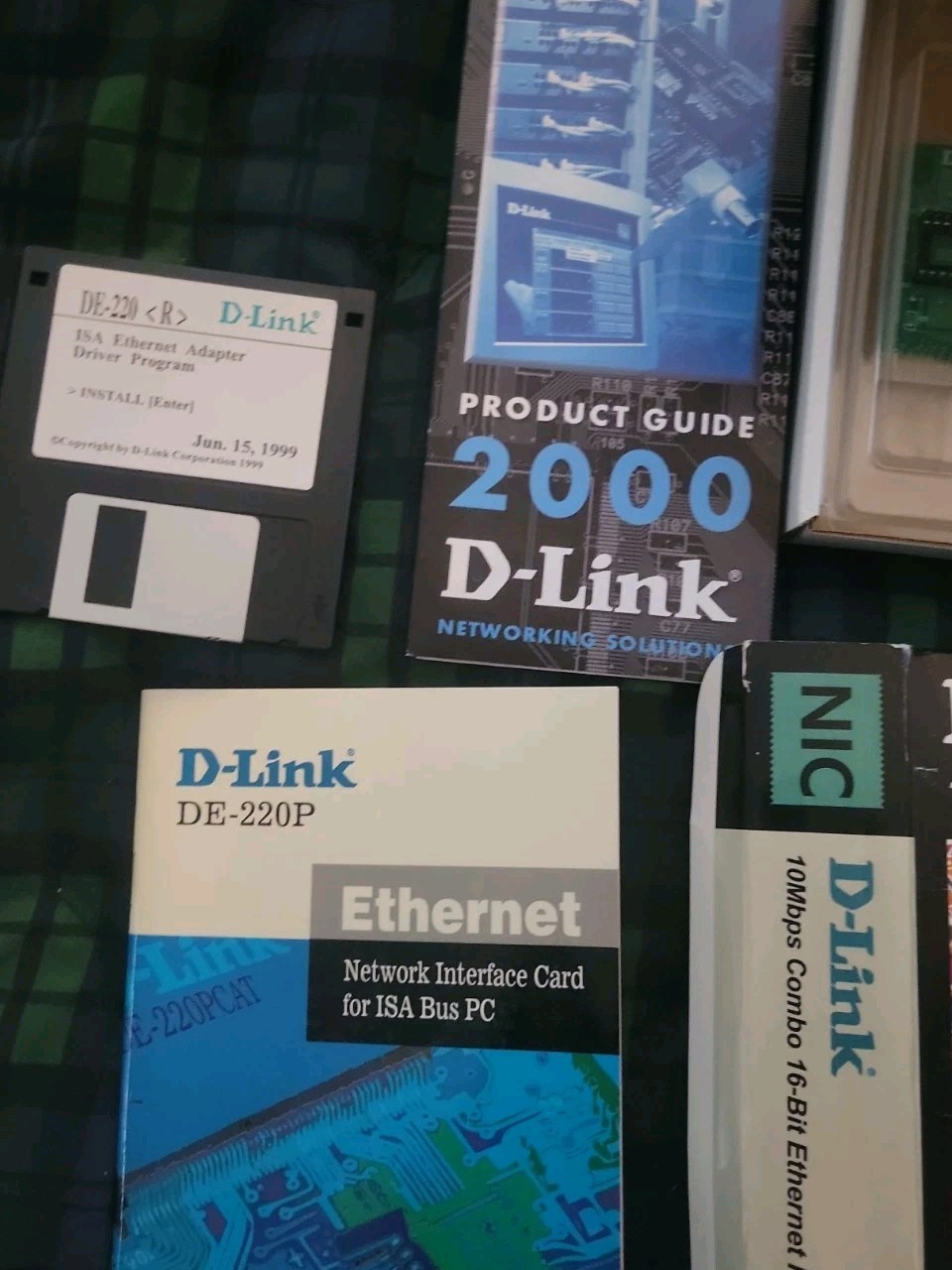 D-Link DE-220PCT Ethernet ISA Adapter 10Mbps Combo 16-Bit - Open Box