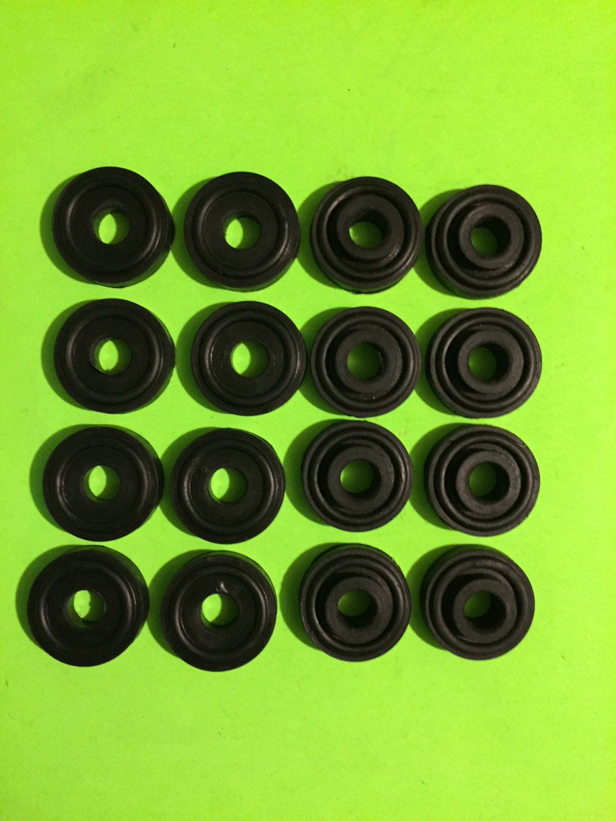 16 PC HI TEMP BLACK RUBBER EXHAUST ANTI VIBRATION GROMMETS INSULATORS