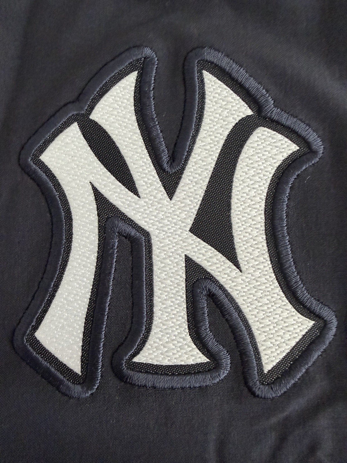 Nike New York Yankees Authentic Collection Hot Pullover Jacket Men’s Size 4XL