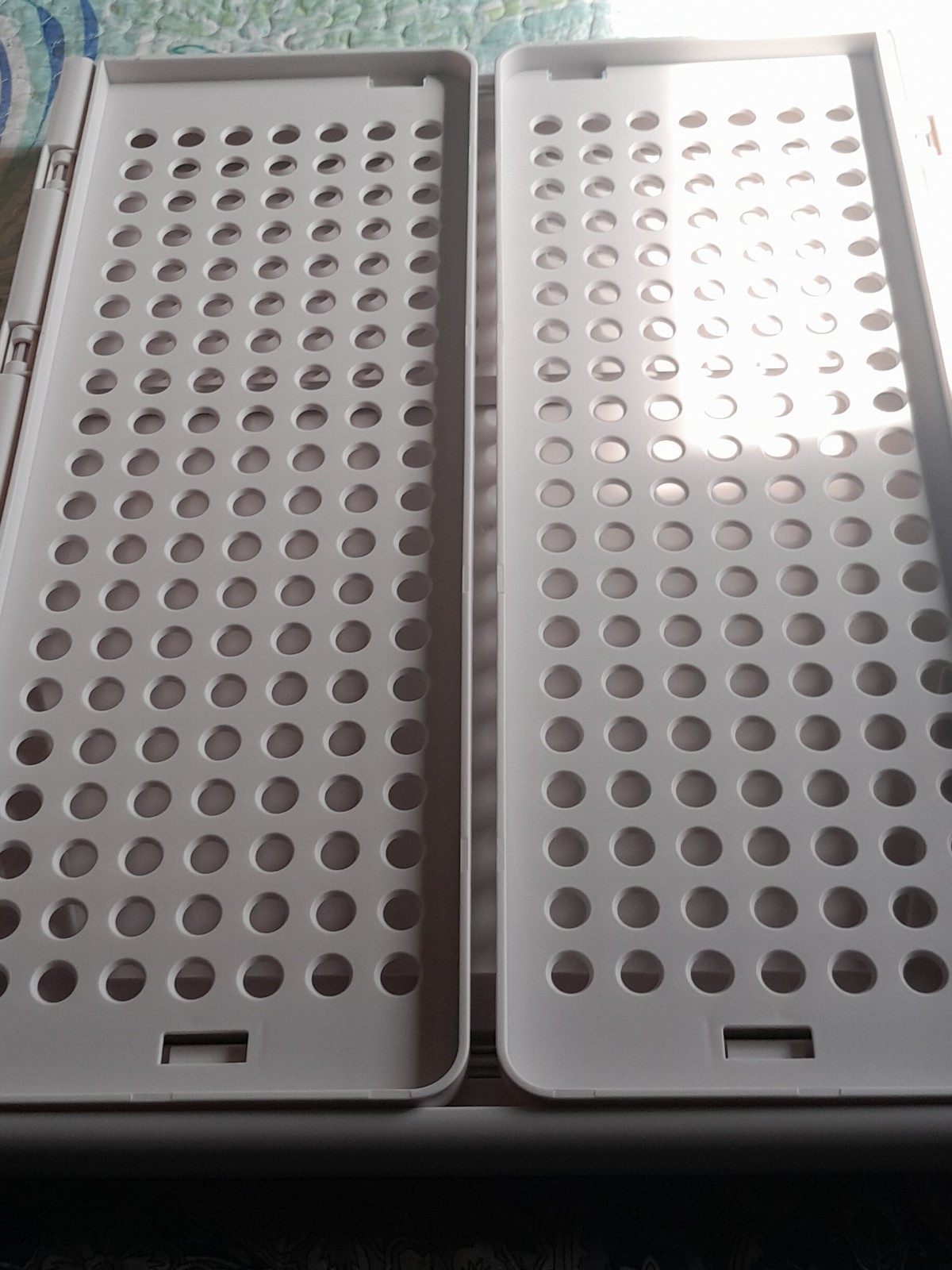 Stackable Foldable Bins/baskets Lot Of 5 White New In Box