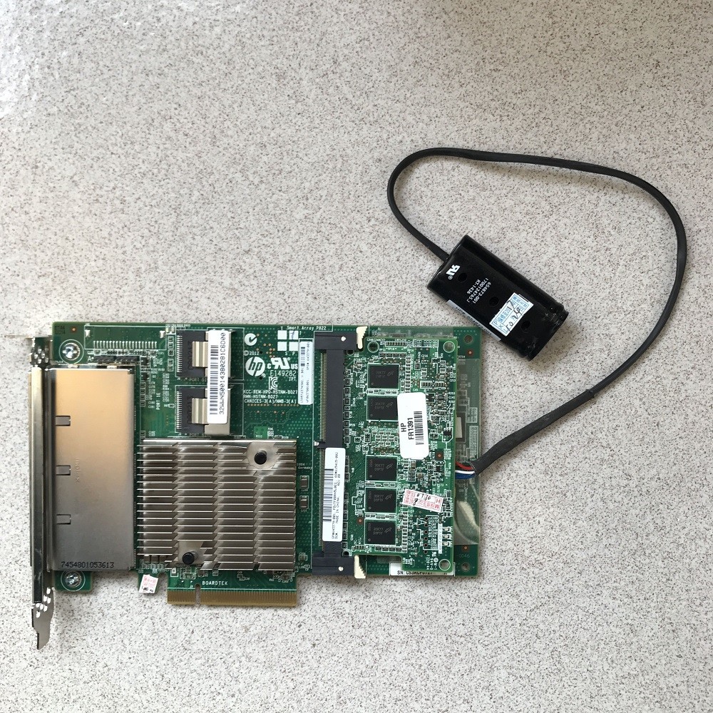 Hp Smart Array P822 / 2GB FBWC 6GB SAS RAID Controller 615418-B21 with Battery