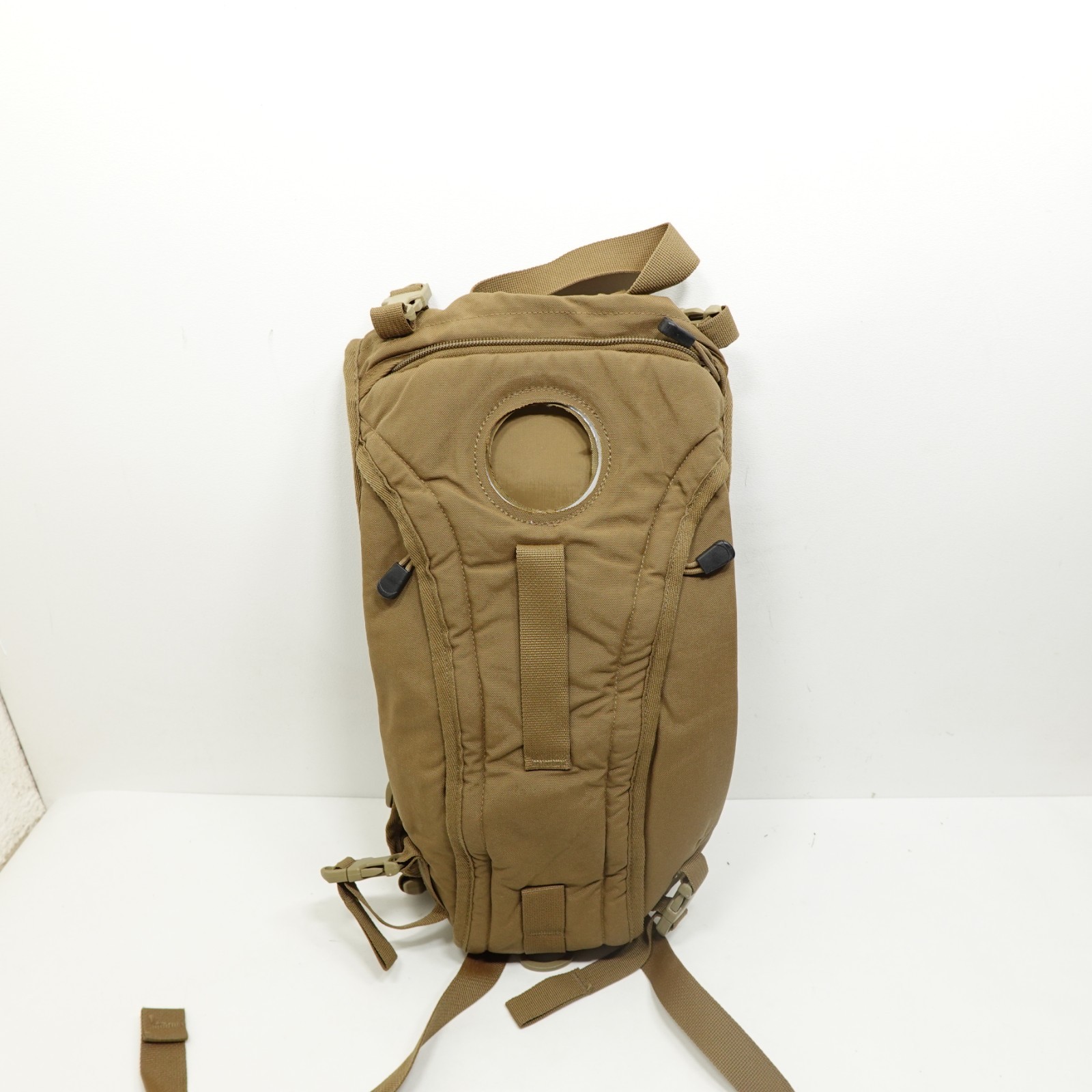 USMC Military SOURCE 3L 100oz Hydration Pack Carrier Coyote 8465-01-531-1753 EXC