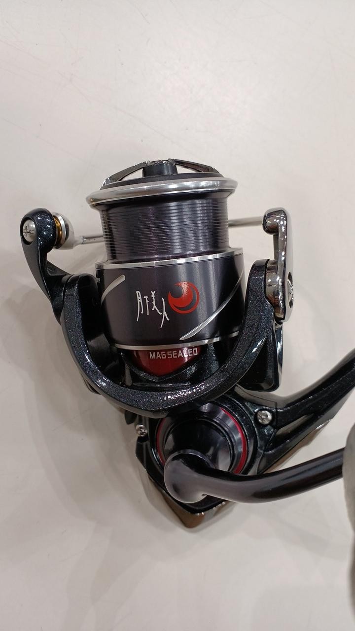 DAIWA 20 Gekka Bijin X LT2000S Spinning Reel