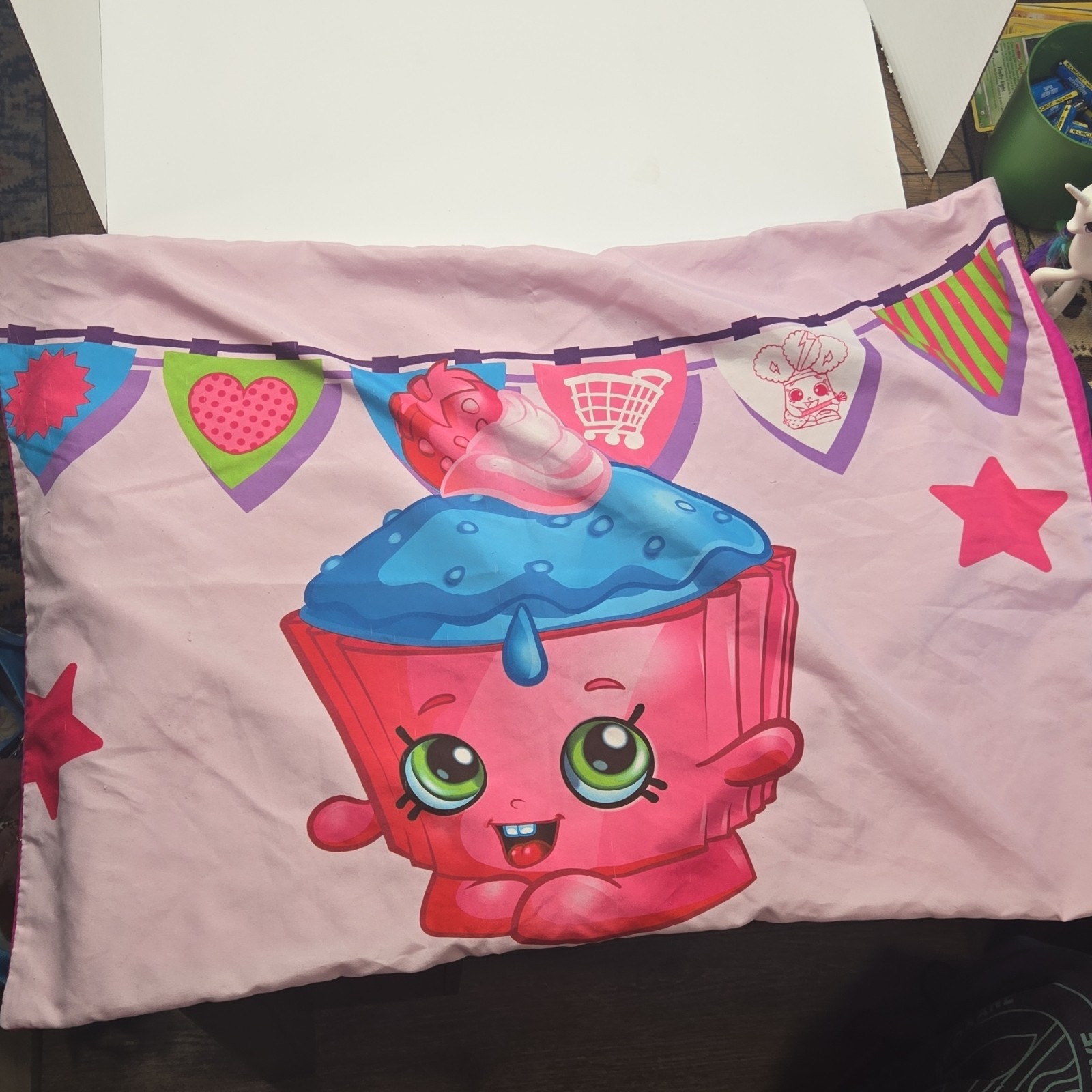 Shopkins Cupcake Queen Standard Pink Pillowcase Kids Bedroom Novelty