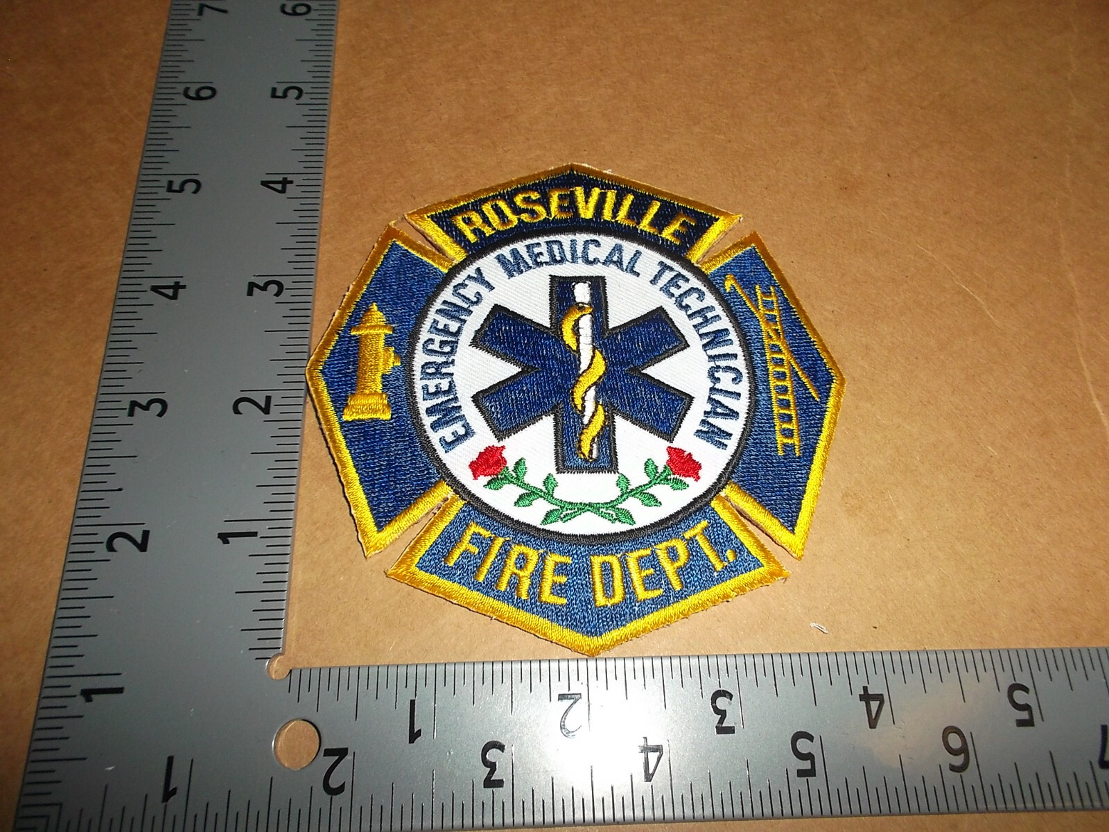 Roseville Fire & Rescue EMS Patch~Michigan~MI~New~Emergency Medical Technician~