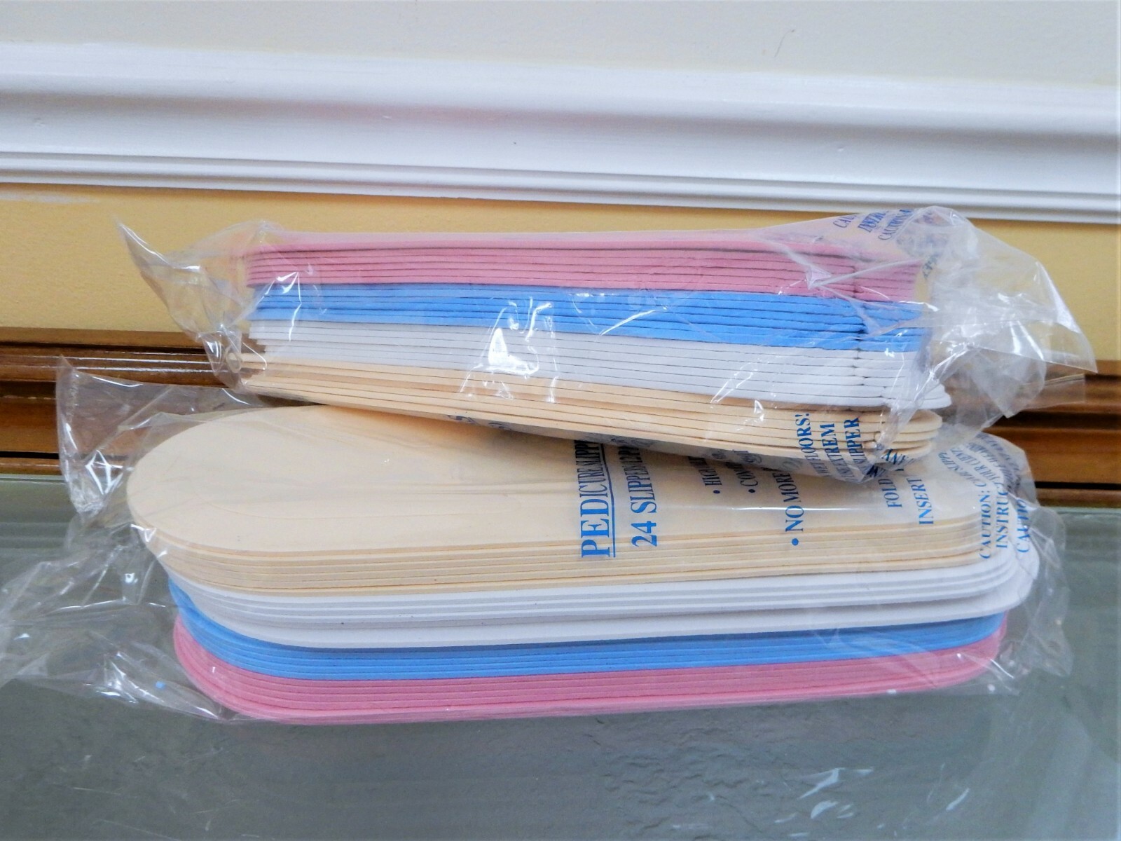 48 Pairs Disposable Foam Pedicure Spa Flip Flop Slipper 4 Assorted color