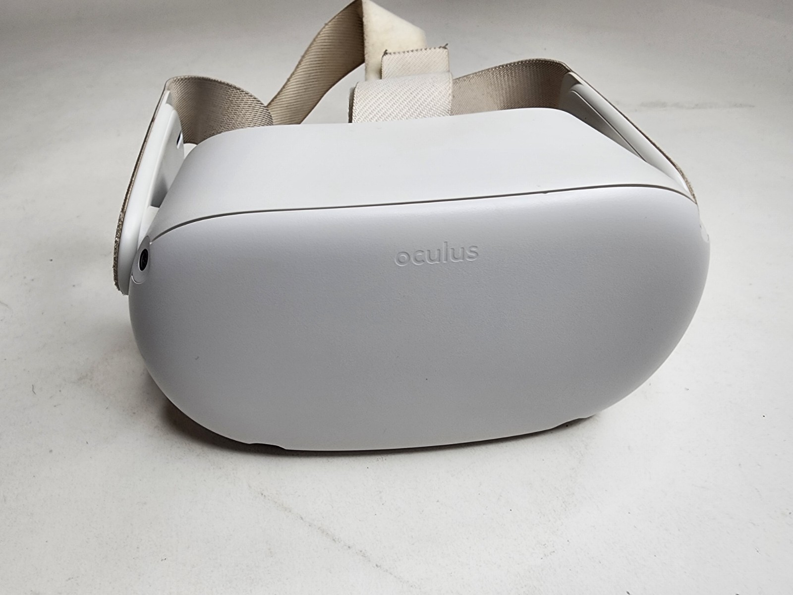 Meta Oculus Quest 2 128GB VR Headset ONLY NO CONTROLLERS