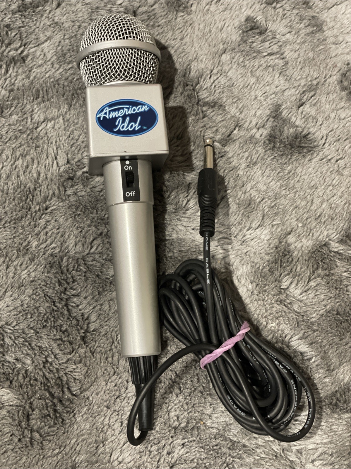 American Idol Handheld Wired Microphone 6.35MM Connector Jack FREE SHIPPING