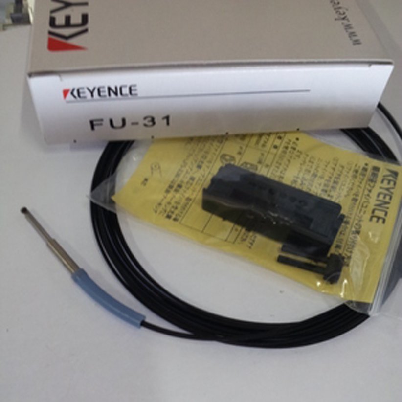 1PC Keyence FU-31 Fiber Optic Sensor FU31 Digital Fiber Unit New In Box
