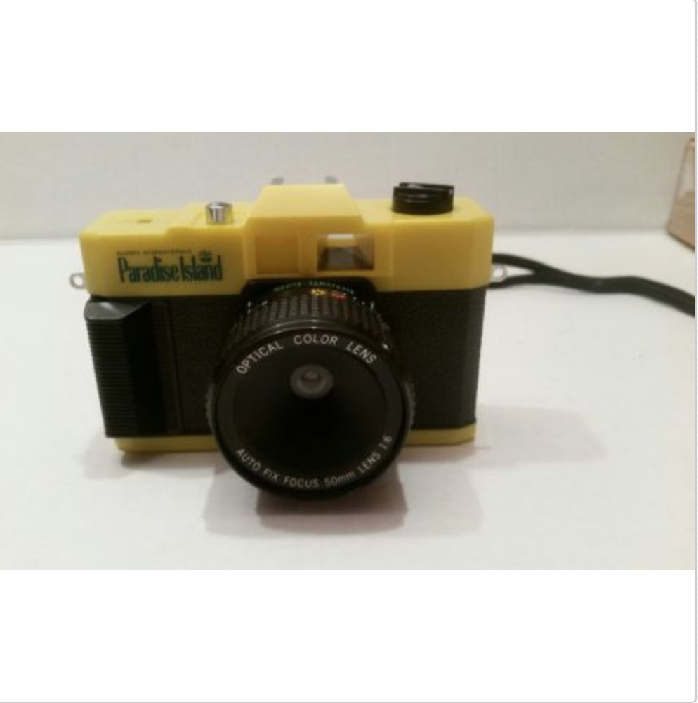 Resorts International Paradise Island Optical color lens film camera Rare Hotel