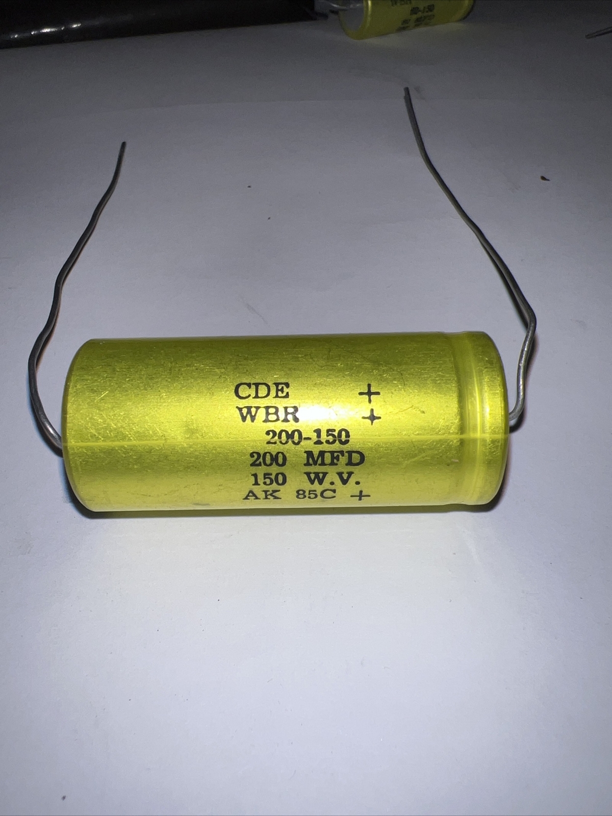 Electrolytic Capacitor 150 VDC 200 MFD 85°C ￼￼Axial Cornell CDE WBR .