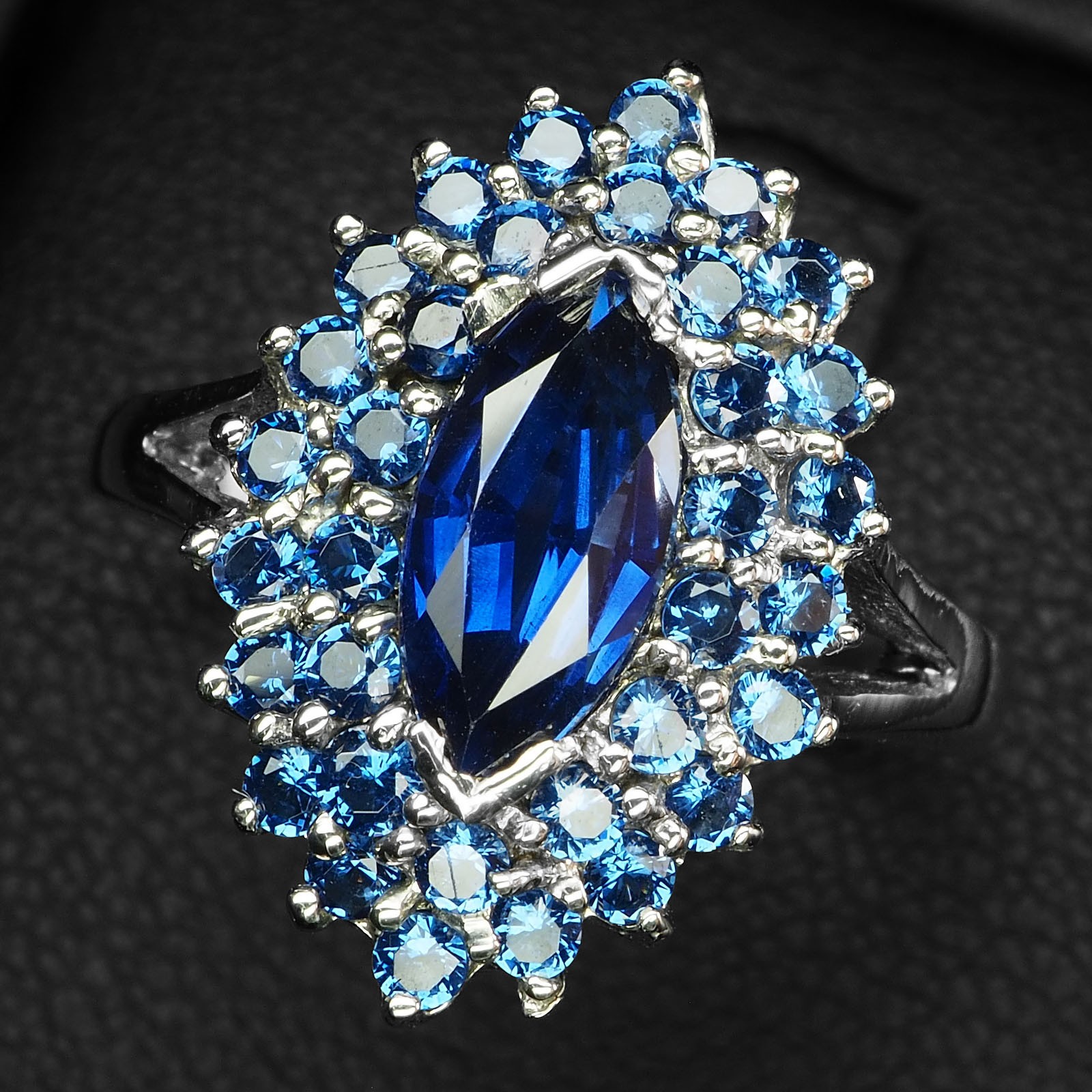 Alluring Royal Blue Sapphire Marquise 2.10Ct 925 Sterling Silver Handmade Rings