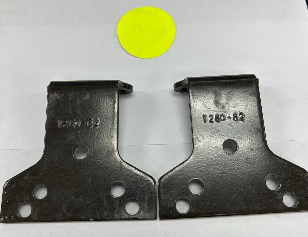 SURFACE MOUNT DOOR CLOSER PARALLEL ARM SHOE   1260-62   ** LOT OF 2 **