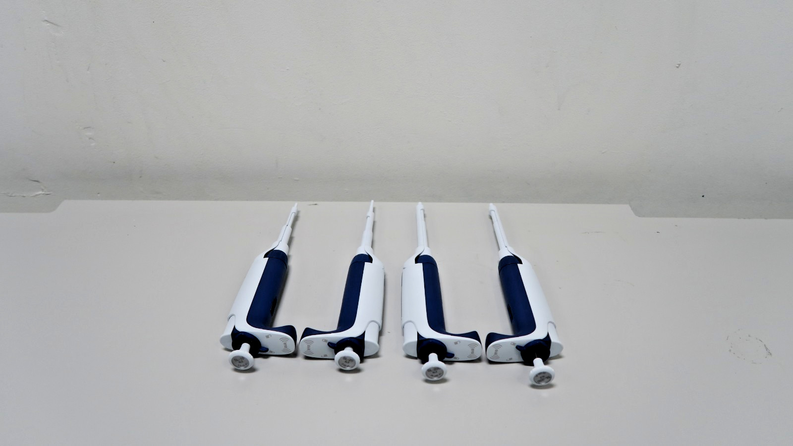 Used Rainin Pipet-Lite XLS Manual Single-Channel Pipettes