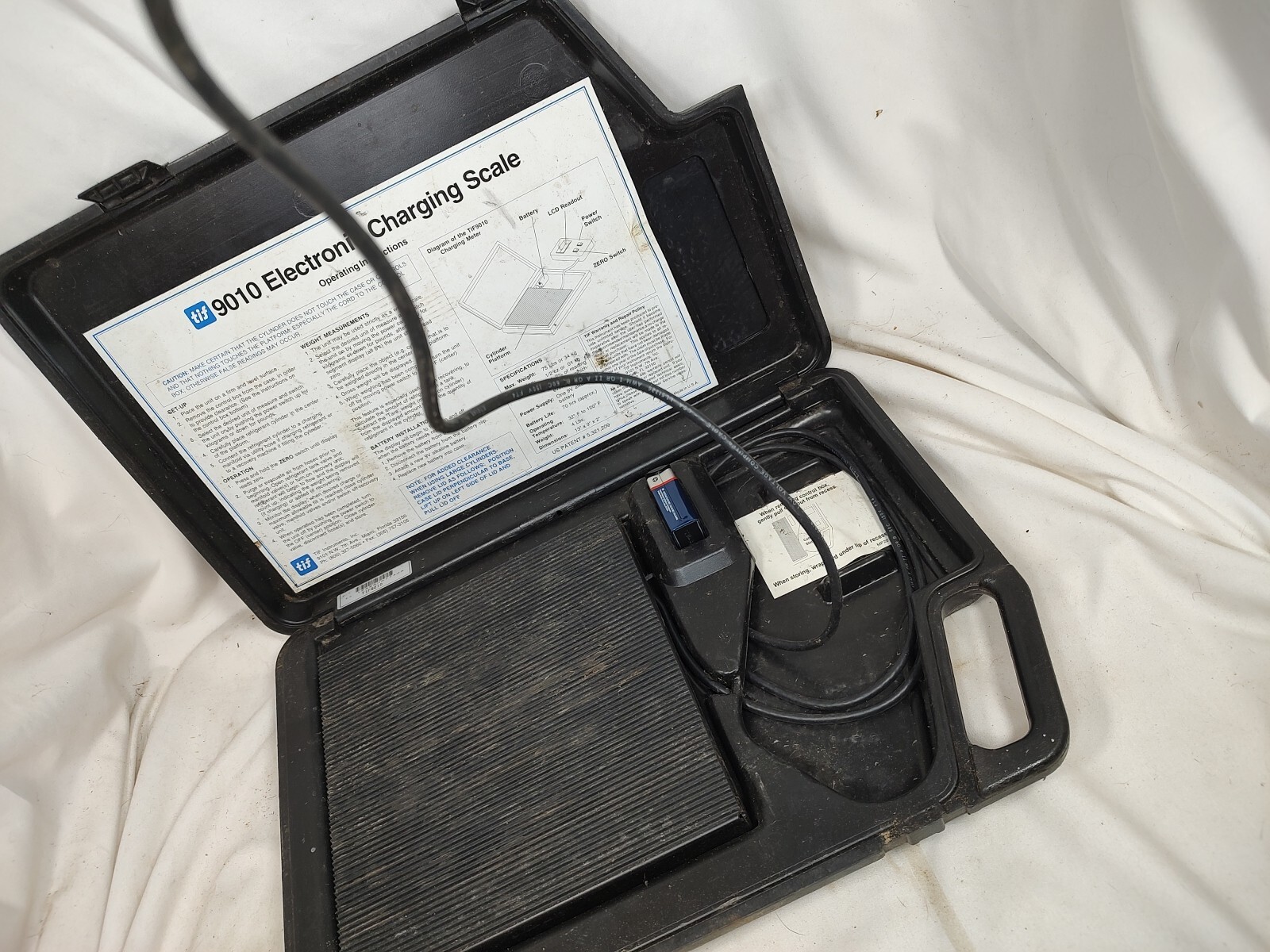 9010 Slimline Electronic Refrigerant Charging Scale - Tif Instruments