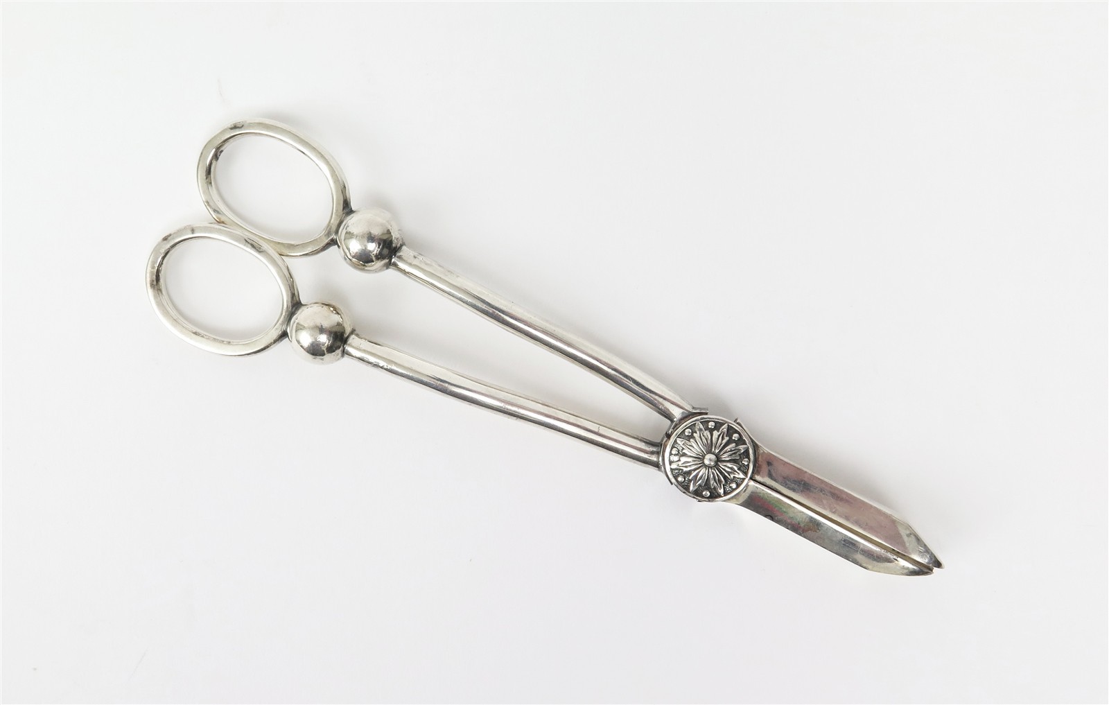 Mappin & Webb Prince's Plate No. 71552 Silver Plated Grape Scissors