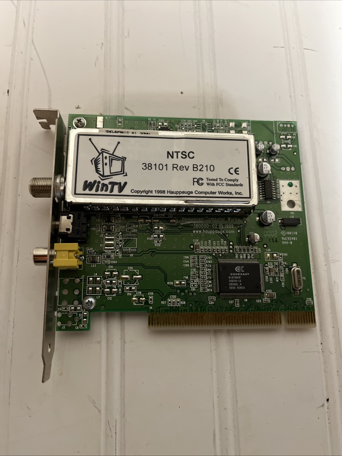 VNTG Hauppauge WinTV NTSC 38101 Rev B210 TV Tuner Video Capture Card - WORKS