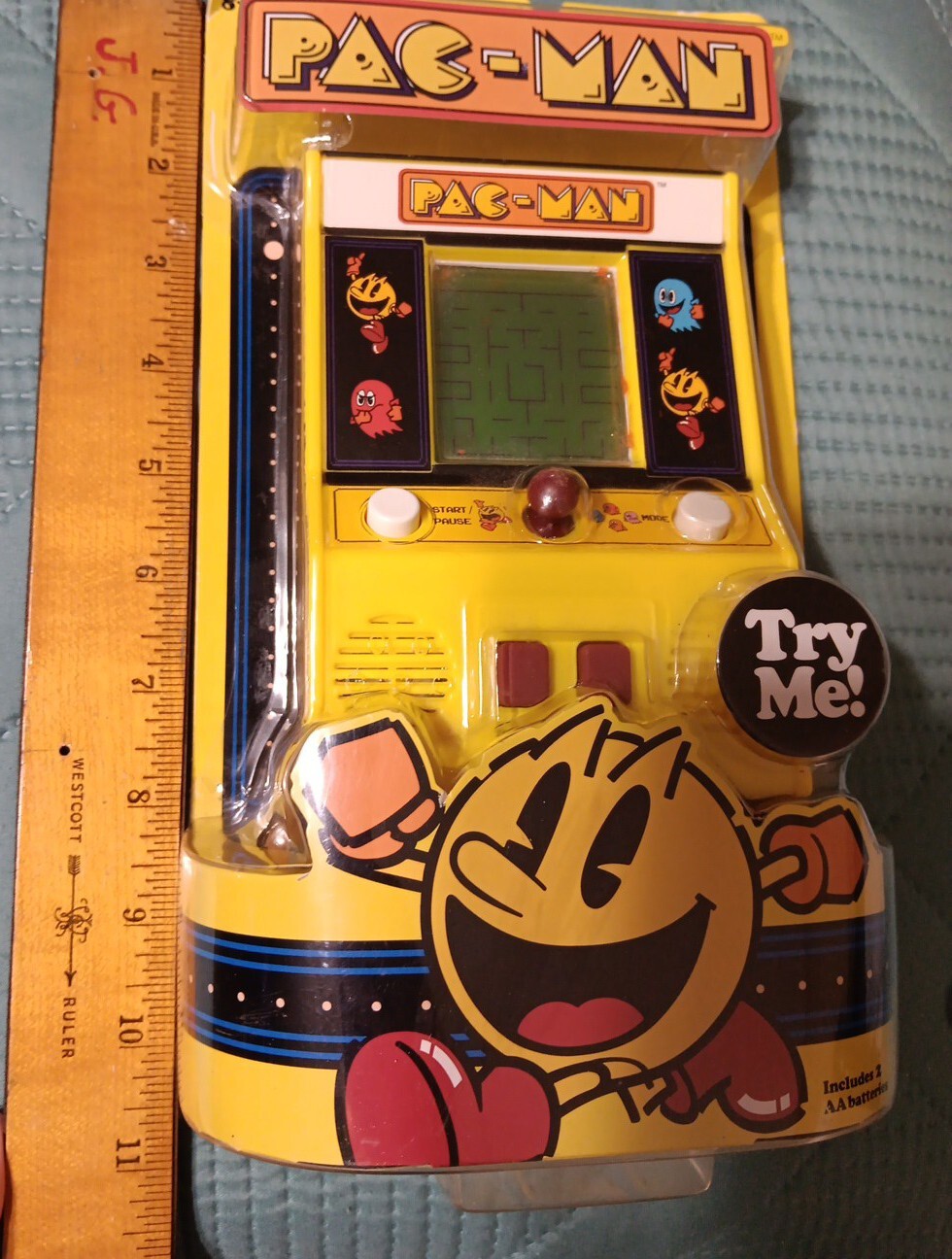 Pac Man Classic Arcade Gameplay Mini Game Unopened Handheld Works