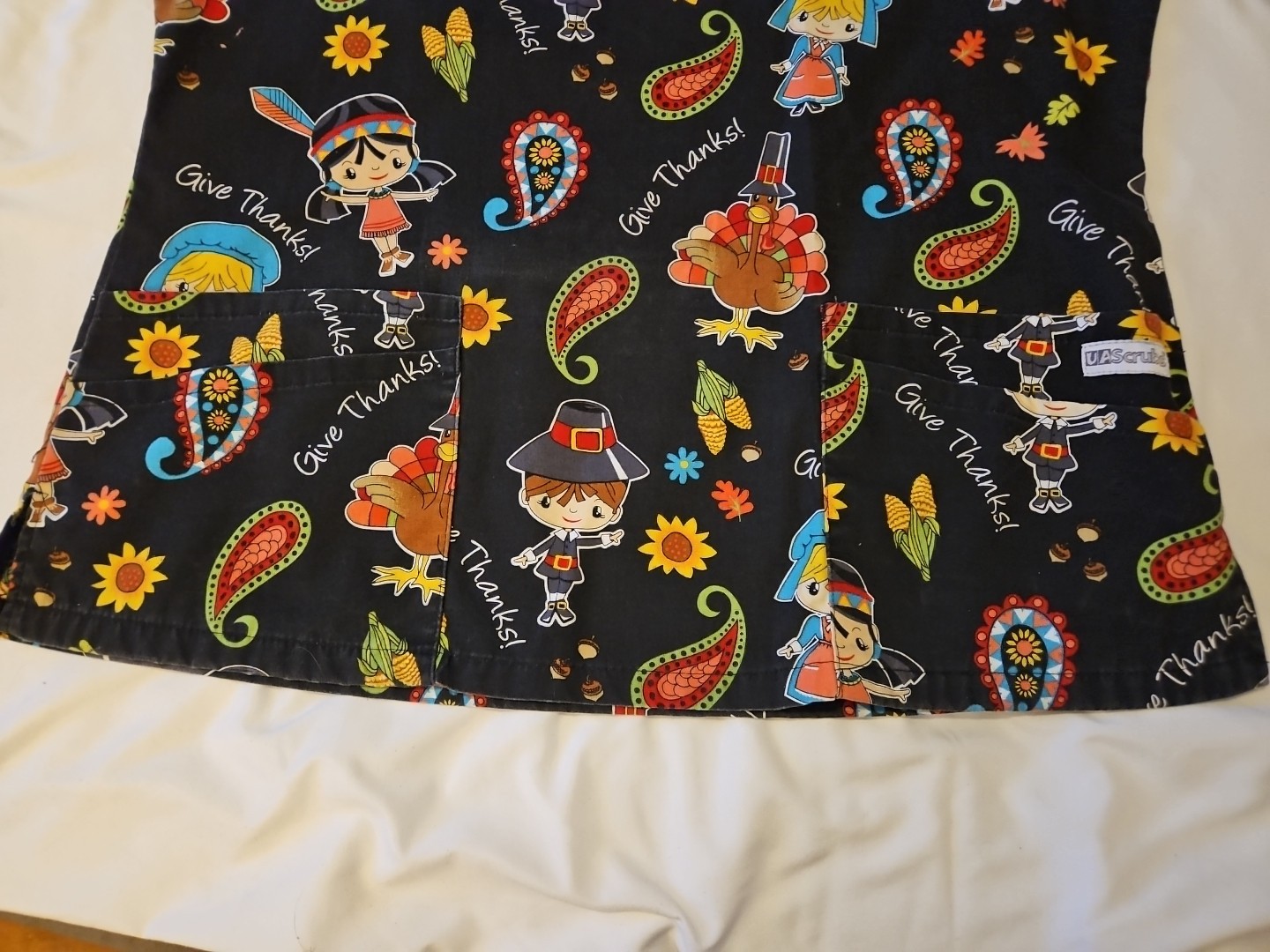 UA Scrubs Uniform Top Thanksgiving Themed Size Medium