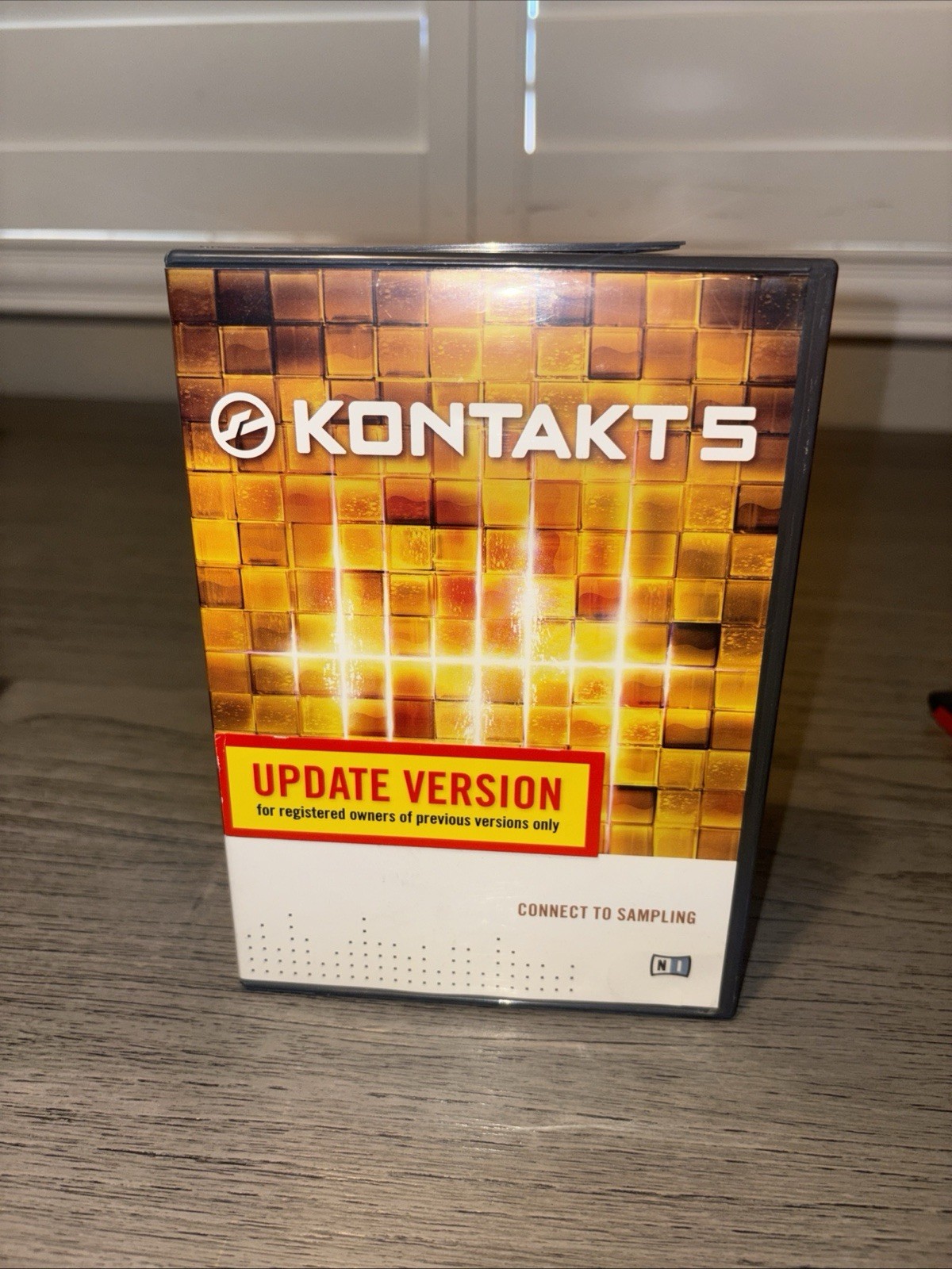 Native Instuments KONTAKT 5 Virtual Sampler/Sample Player 5 DVD Box Set As Is