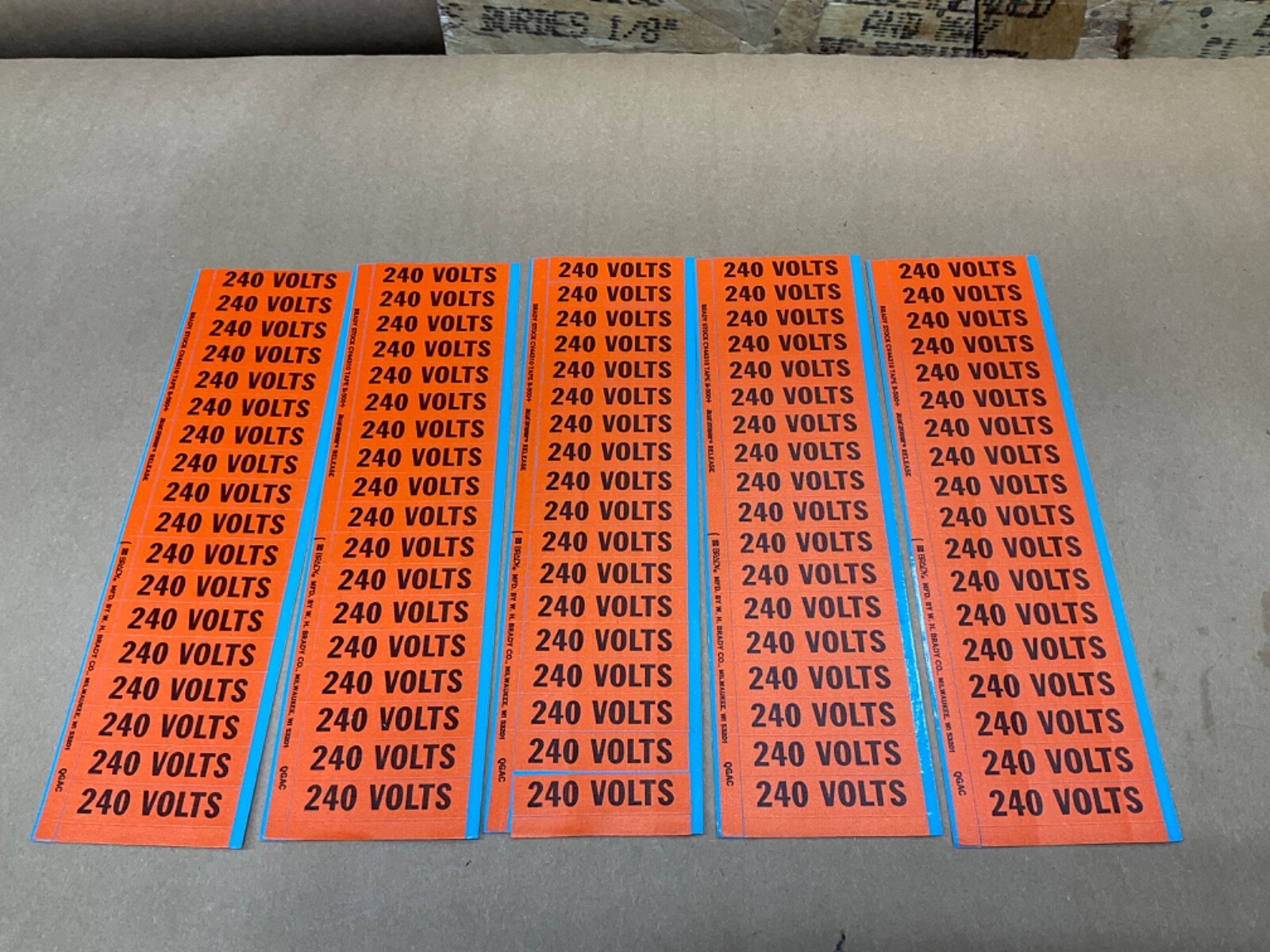 Lot Of 90 Brady Voltage & Conduit Markers 240 Volts 240V Decals Labels #47E37
