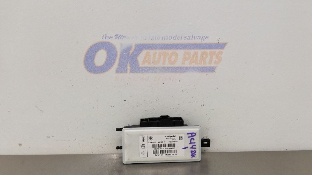 16 BMW M3 F80 SEDAN SRS CONTROL MODULE 65776807634