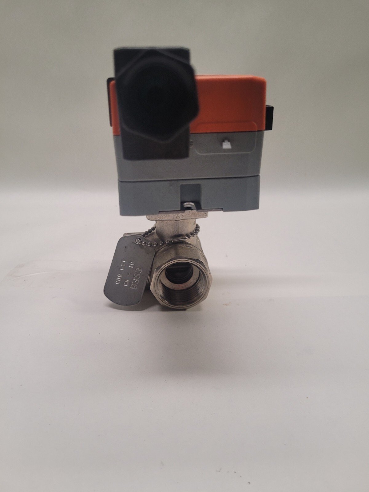Uponor 3131000 1" Three-way Floating Action Mixing Valve