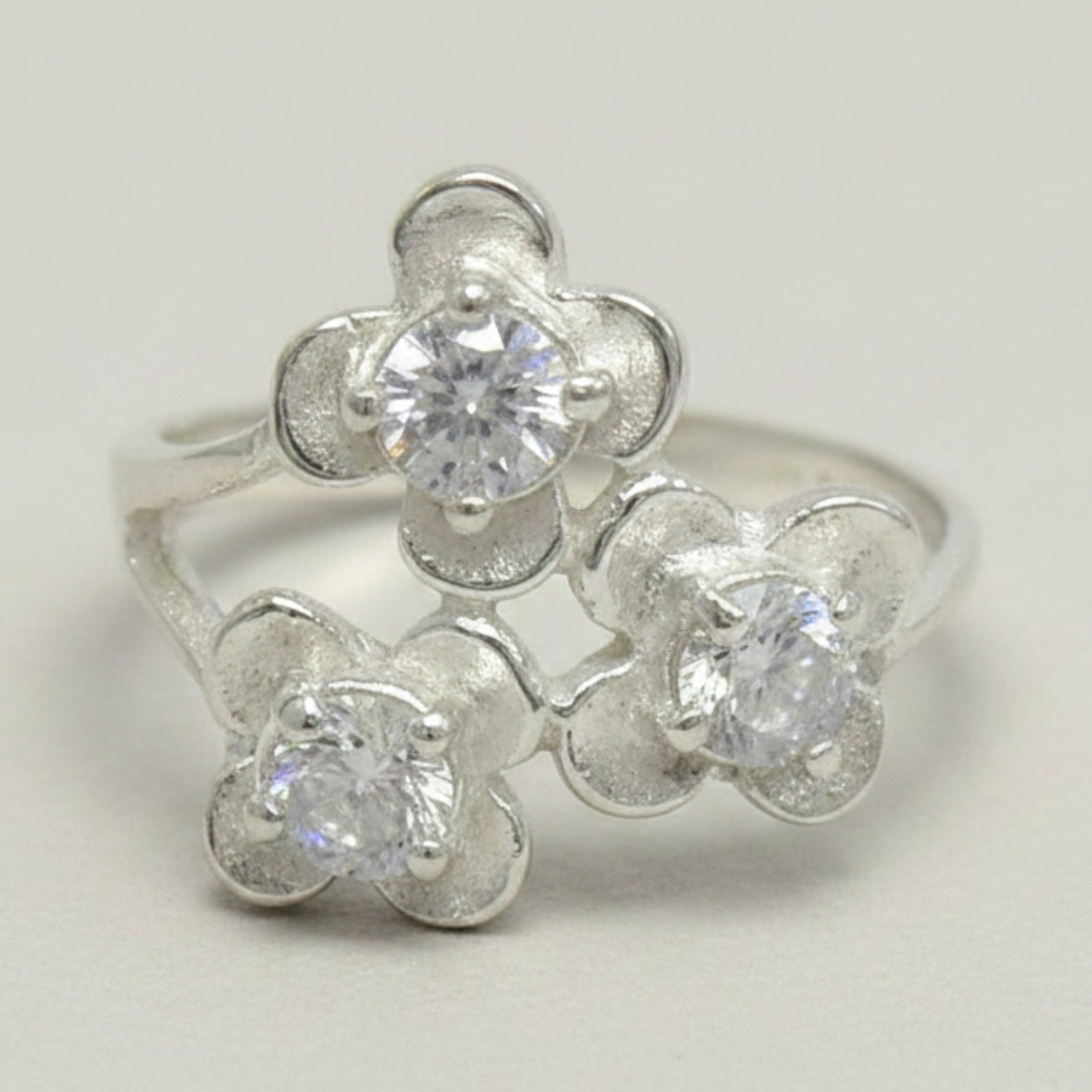 Sterling Silver Ring Flower with Cubic Zirconia Solid Hallmarked 925 Handmade