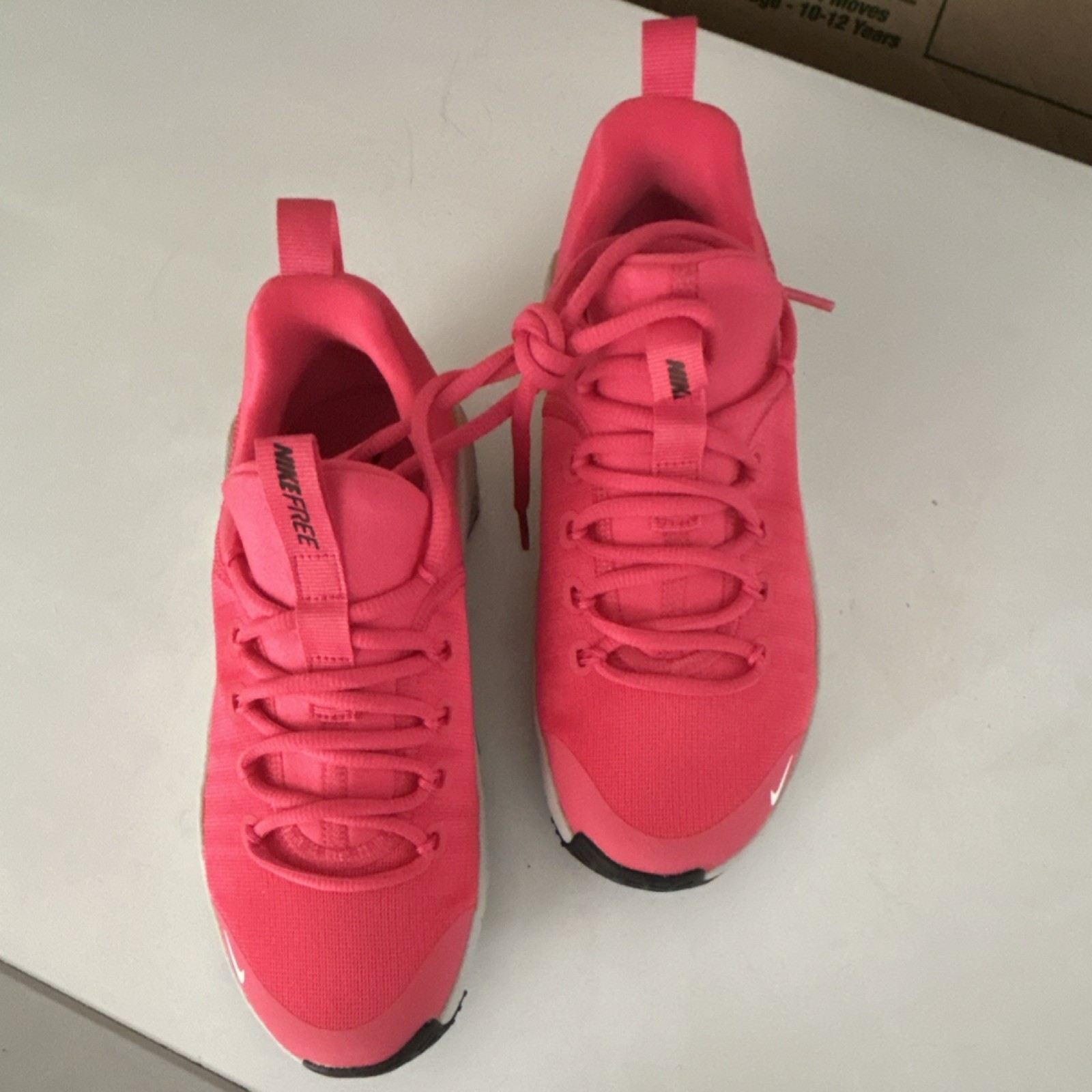 Nike Free Men's Low Top Lace Up Running Sneakers Pink/Gray/Black/White