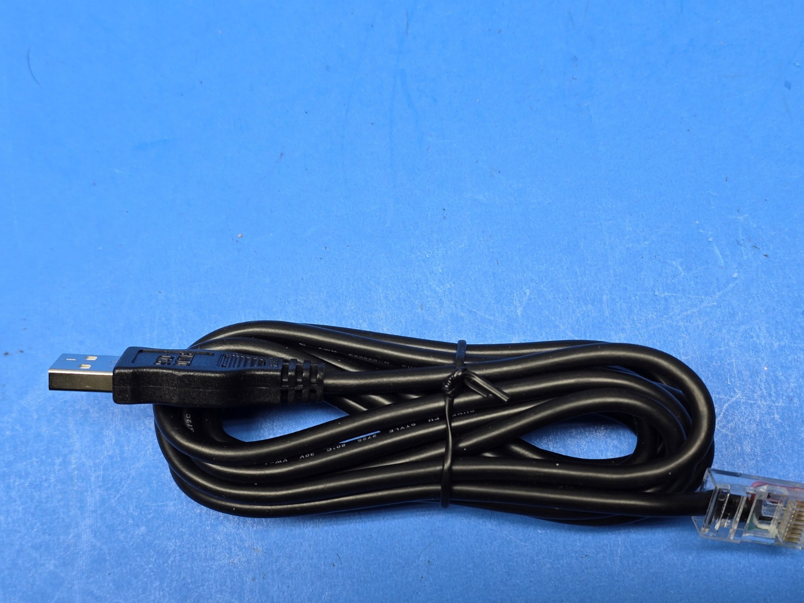 APC Smart UPS Cable- USB Male to RJ45 Ethernet Plug 940-0127B NEW