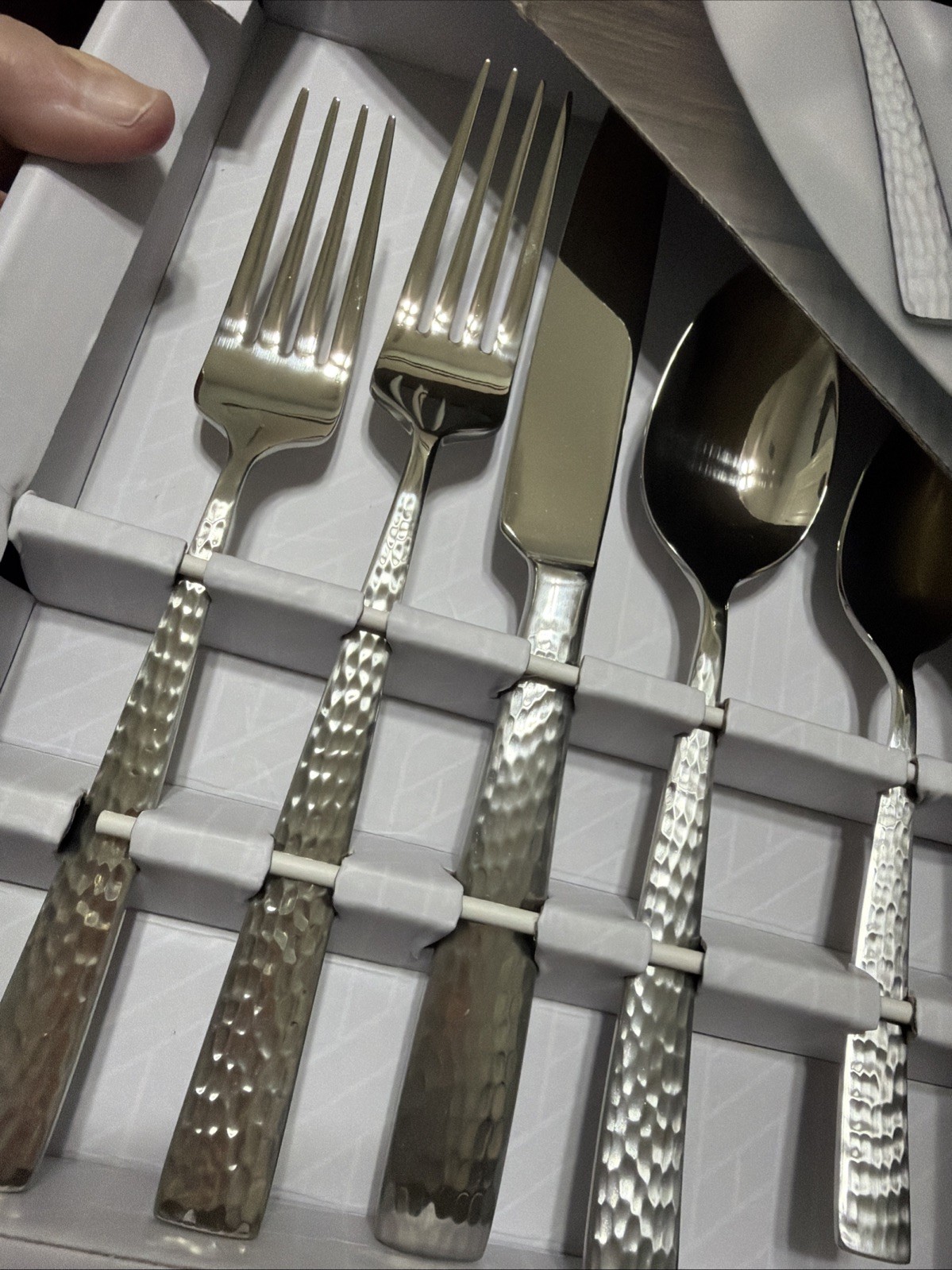 Mikasa OLIVER hammered Stainless Flatware Satin Silverware YOUR CHOICE NEW