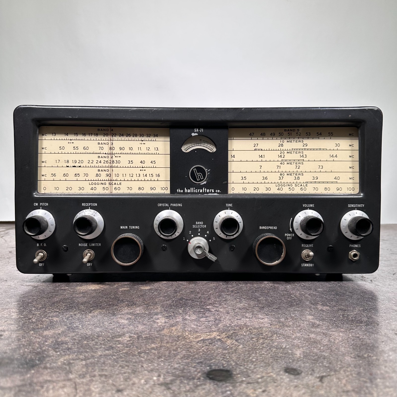 Vintage Hallicrafters SX-71 Ham Radio Communications Receiver