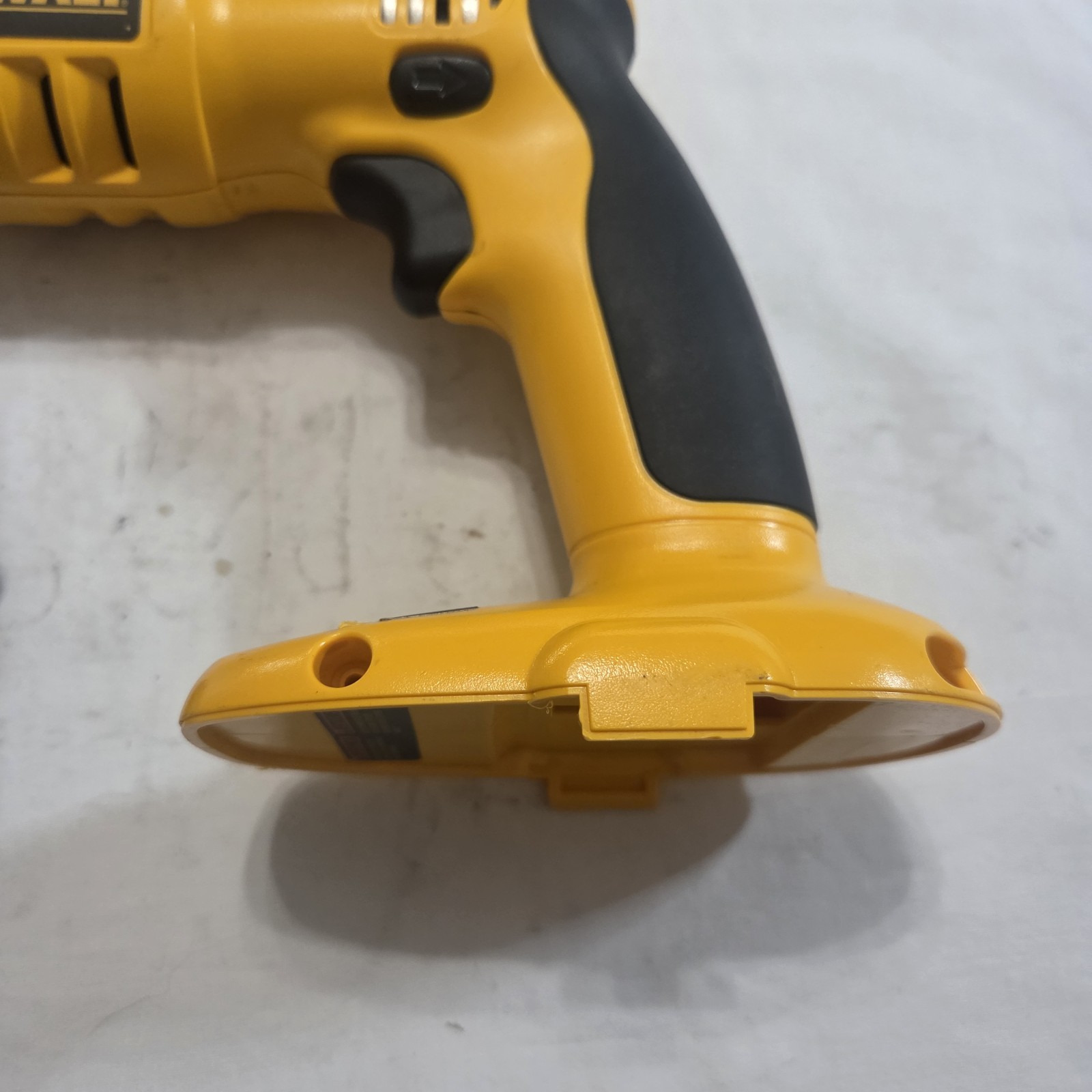 DeWalt DC520 18V Cordless Drywall / Deck VSR Screwdriver w/ Case - Tested