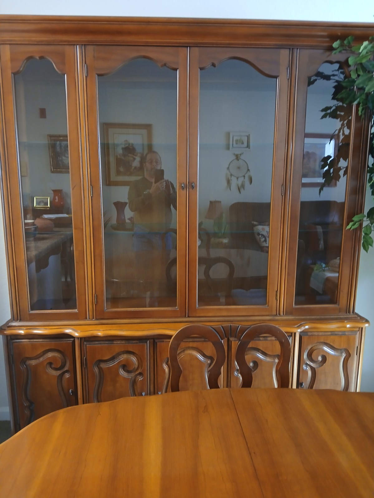 Dining Room Set: Hutch, Table, & Chairs - Great condition - Cherry Fruitwood